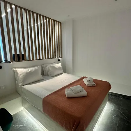 La Dolce Vita-Your Urban Stay Thessaloniki Exterior photo